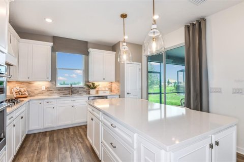 House in Parrish, Florida 2 bedrooms, 136.66 sq.m. № 1785519 - photo 3