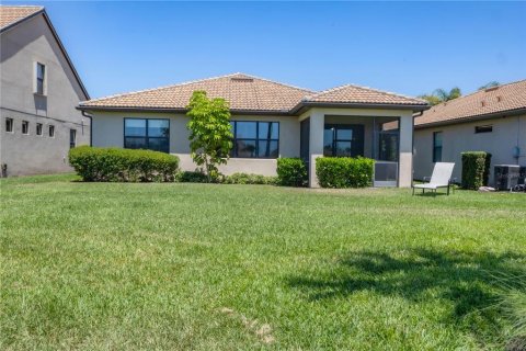 House in Venice, Florida 2 bedrooms, 156.82 sq.m. № 1681067 - photo 27