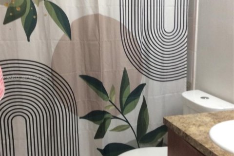 Adosado en venta en Homestead, Florida, 3 dormitorios, 111.48 m2 № 1986467 - foto 13