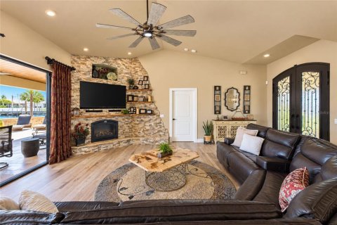 Villa ou maison à vendre à Port Charlotte, Floride: 3 chambres, 172.43 m2 № 2425668 - photo 9