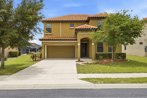 House in Davenport, Florida 5 bedrooms, 216.74 sq.m. № 2212490