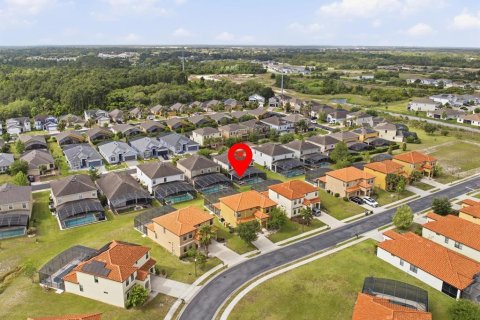 Casa en venta en Davenport, Florida, 5 dormitorios, 216.74 m2 № 2212490 - foto 4