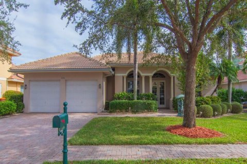 Casa en Vero Beach, Florida 3 dormitorios, 227.33 m2 № 2271098