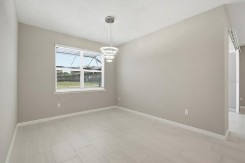 House in Wesley Chapel, Florida 4 bedrooms, 254.18 sq.m. № 2124732 - photo 18