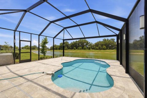 House in Wesley Chapel, Florida 4 bedrooms, 254.18 sq.m. № 2124732 - photo 5