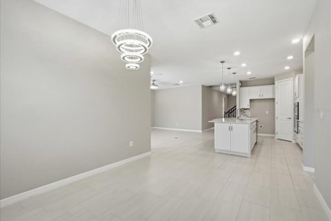 House in Wesley Chapel, Florida 4 bedrooms, 254.18 sq.m. № 2124732 - photo 19