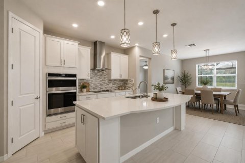House in Wesley Chapel, Florida 4 bedrooms, 254.18 sq.m. № 2124732 - photo 9