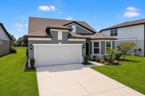 House in Wesley Chapel, Florida 4 bedrooms, 254.18 sq.m. № 2124732 - photo 4