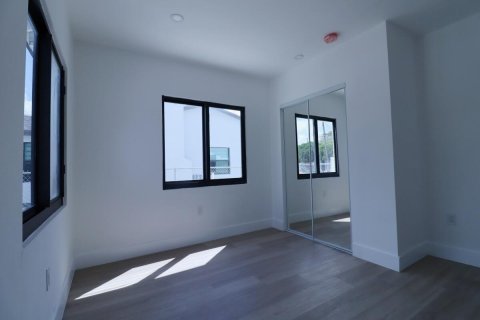 Appartement à louer à Miami, Floride: 3 chambres, 126.9 m2 № 2146591 - photo 12
