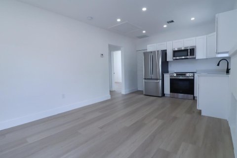 Appartement à louer à Miami, Floride: 3 chambres, 126.9 m2 № 2146591 - photo 3