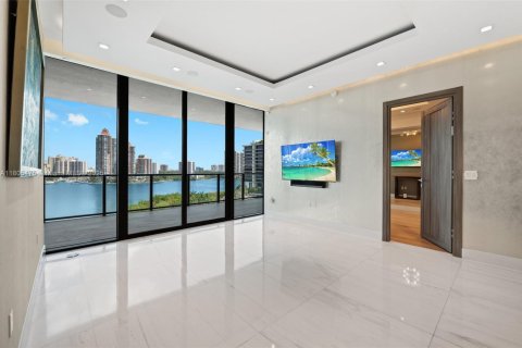 Condominio en venta en Aventura, Florida, 3 dormitorios, 255.48 m2 № 1870004 - foto 29