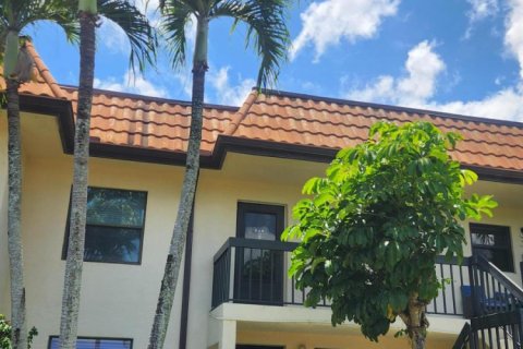 Condominio en Lake Worth, Florida, 2 dormitorios  № 2078634