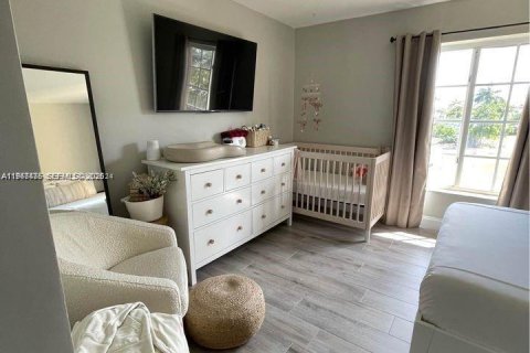 Condominio en alquiler en Doral, Florida, 1 dormitorio, 75.25 m2 № 2030965 - foto 4