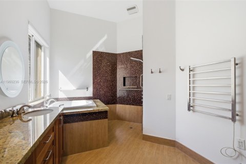 Villa ou maison à vendre à Weston, Floride: 5 chambres, 252.97 m2 № 2029489 - photo 25