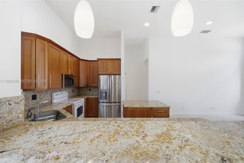 Villa ou maison à vendre à Weston, Floride: 5 chambres, 252.97 m2 № 2029489 - photo 10