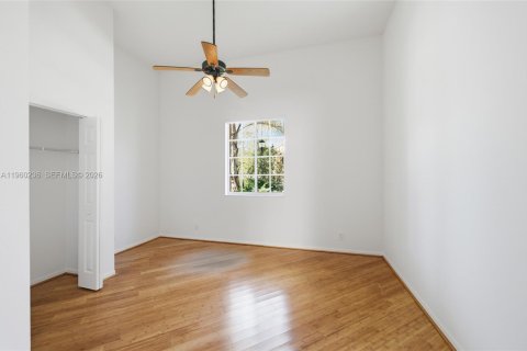 Villa ou maison à vendre à Weston, Floride: 5 chambres, 252.97 m2 № 2029489 - photo 15