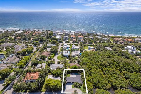 Villa ou maison à vendre à Ocean Ridge, Floride: 3 chambres, 181.9 m2 № 2087474 - photo 2