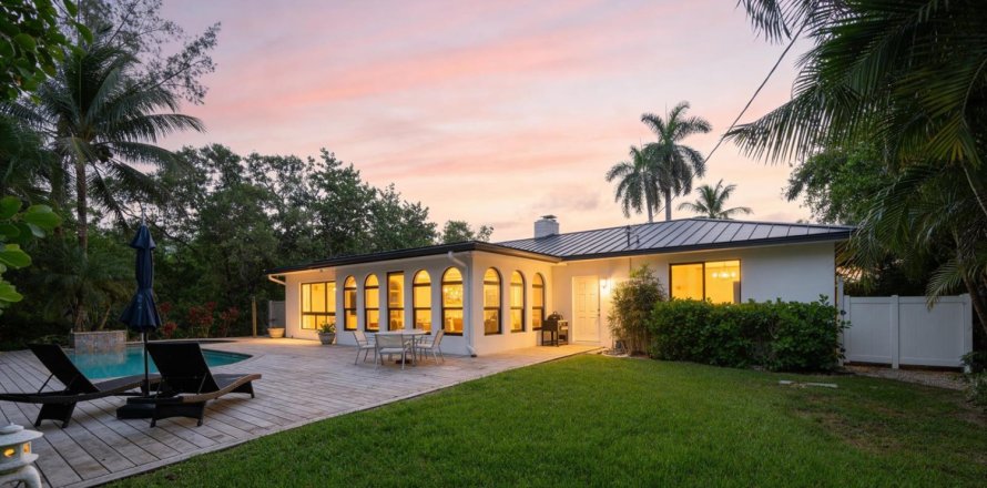 Villa ou maison à Ocean Ridge, Floride 3 chambres, 181.9 m2 № 2087474