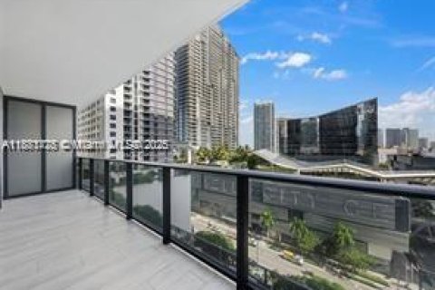 Copropriété à louer à Miami, Floride: 1 chambre, 70.23 m2 № 1924702 - photo 2