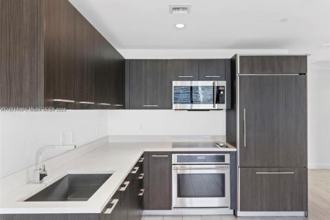 Copropriété à louer à Miami, Floride: 1 chambre, 70.23 m2 № 1924702 - photo 8