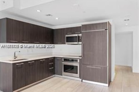 Copropriété à louer à Miami, Floride: 1 chambre, 70.23 m2 № 1924702 - photo 7