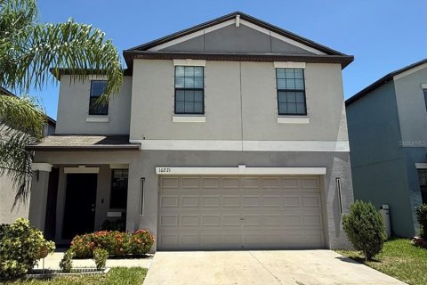 House in Wimauma, Florida 4 bedrooms, 177.81 sq.m. № 1807399 - photo 1