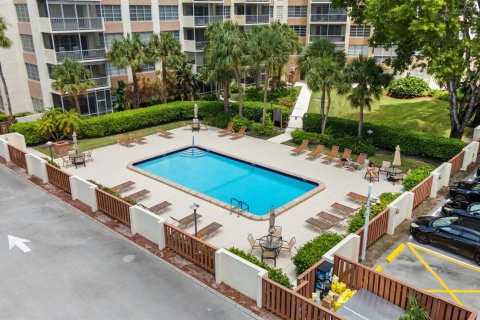 Condominio en venta en Coral Springs, Florida, 2 dormitorios, 116.13 m2 № 2172808 - foto 30