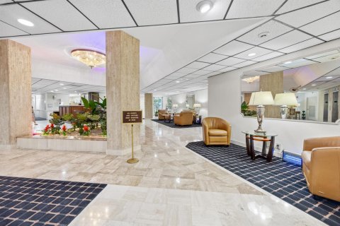 Condominio en venta en Coral Springs, Florida, 2 dormitorios, 116.13 m2 № 2172808 - foto 19