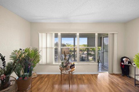 Condominio en venta en Coral Springs, Florida, 2 dormitorios, 116.13 m2 № 2172808 - foto 15