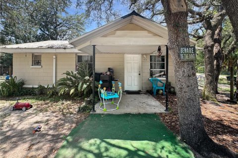 House in Umatilla, Florida 2 bedrooms, 66.89 sq.m. № 1805591 - photo 1