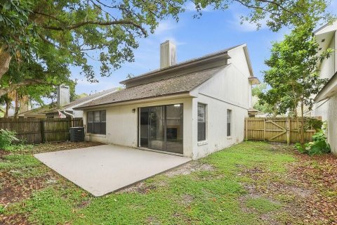 House in Lake Mary, Florida 3 bedrooms, 154.22 sq.m. № 2389134 - photo 17