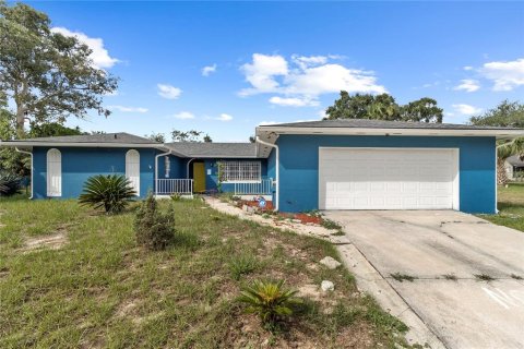 House in Orlando, Florida 4 bedrooms, 162.3 sq.m. № 2288045
