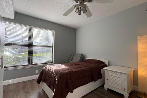 Купить таунхаус в Майами, Флорида 3 спальни, 119.84м2, № 2009253 - фото 30