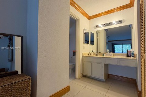 Купить таунхаус в Майами, Флорида 3 спальни, 119.84м2, № 2009253 - фото 21