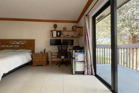 Купить таунхаус в Майами, Флорида 3 спальни, 119.84м2, № 2009253 - фото 17