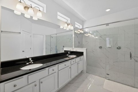 House in Kissimmee, Florida 6 bedrooms, 320.61 sq.m. № 2142049 - photo 16