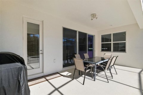 House in Kissimmee, Florida 6 bedrooms, 320.61 sq.m. № 2142049 - photo 13