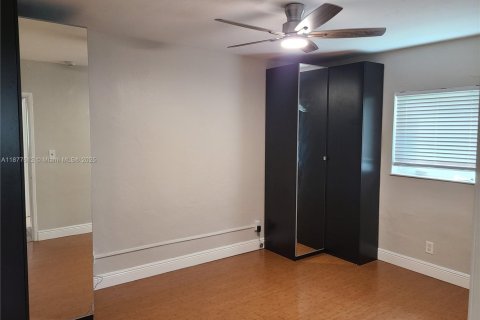 Villa ou maison à louer à Fort Lauderdale, Floride: 3 chambres, 120.77 m2 № 1920602 - photo 22
