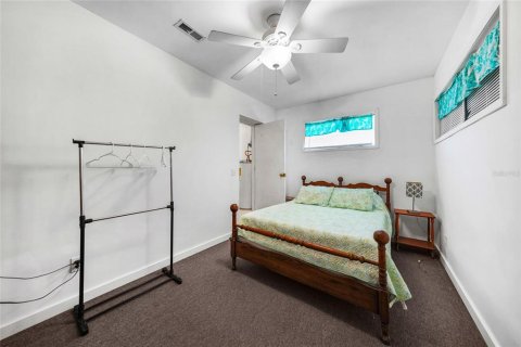 Villa ou maison à vendre à Port Charlotte, Floride: 2 chambres, 110.18 m2 № 2143758 - photo 16