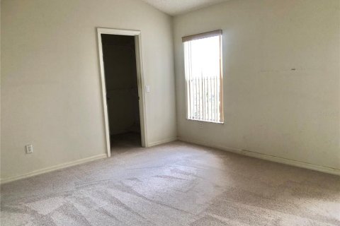 House in The Villages, Florida 3 bedrooms, 175.03 sq.m. № 1634628 - photo 12