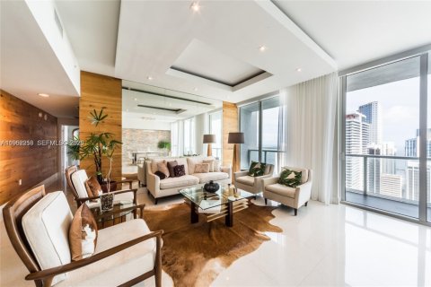 Condominio en venta en Miami, Florida, 2 dormitorios, 120.12 m2 № 2006640 - foto 8