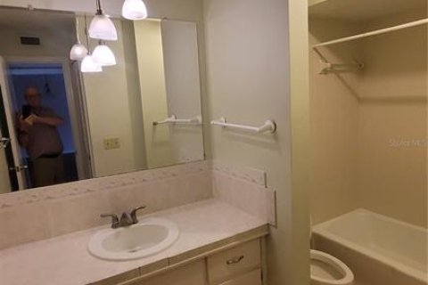 Condominio en alquiler en Apopka, Florida, 3 dormitorios, 169.83 m2 № 1908871 - foto 6