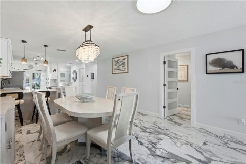 Casa en venta en Saint Petersburg, Florida, 2 dormitorios, 153.29 m2 № 2155771 - foto 20