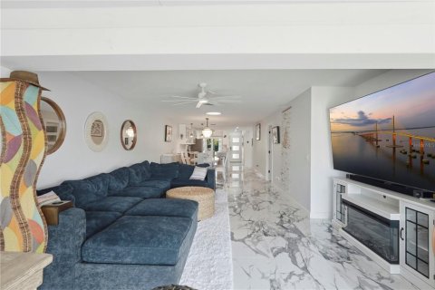 Casa en venta en Saint Petersburg, Florida, 2 dormitorios, 153.29 m2 № 2155771 - foto 24