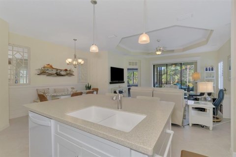 House in Venice, Florida 2 bedrooms, 140.93 sq.m. № 1723068 - photo 14