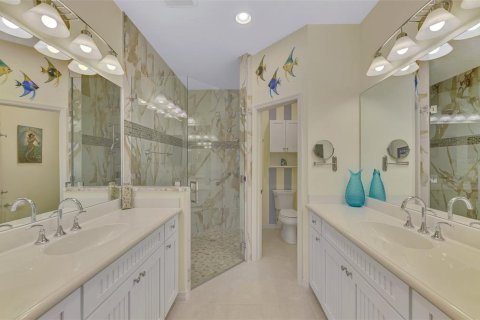 House in Venice, Florida 2 bedrooms, 140.93 sq.m. № 1723068 - photo 24