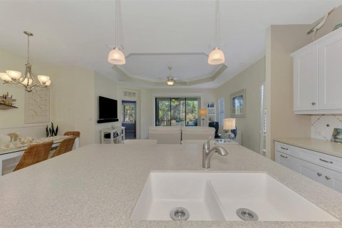House in Venice, Florida 2 bedrooms, 140.93 sq.m. № 1723068 - photo 15