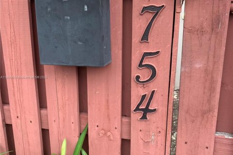 Condominio en venta en Davie, Florida, 2 dormitorios, 107.77 m2 № 2015880 - foto 7