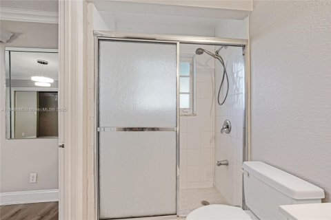 House in Coral Springs, Florida 4 bedrooms, 240.9 sq.m. № 1846169 - photo 28