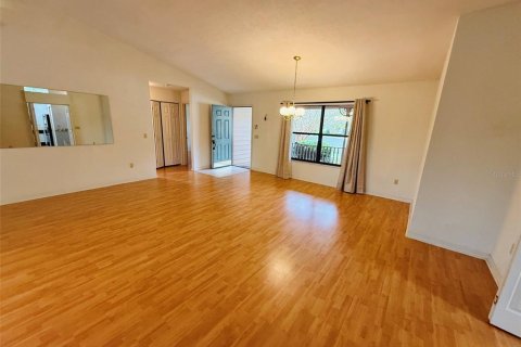 Villa ou maison à vendre à Gainesville, Floride: 3 chambres, 173.45 m2 № 2389177 - photo 5